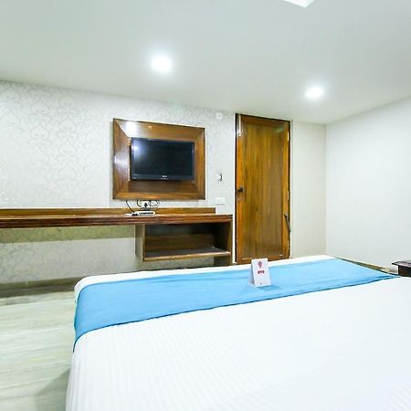 Hotel Seven Ahmedabad Exterior photo