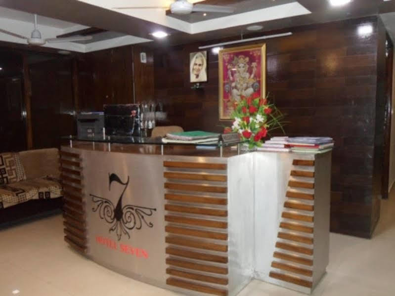 Hotel Seven Ahmedabad Exterior photo
