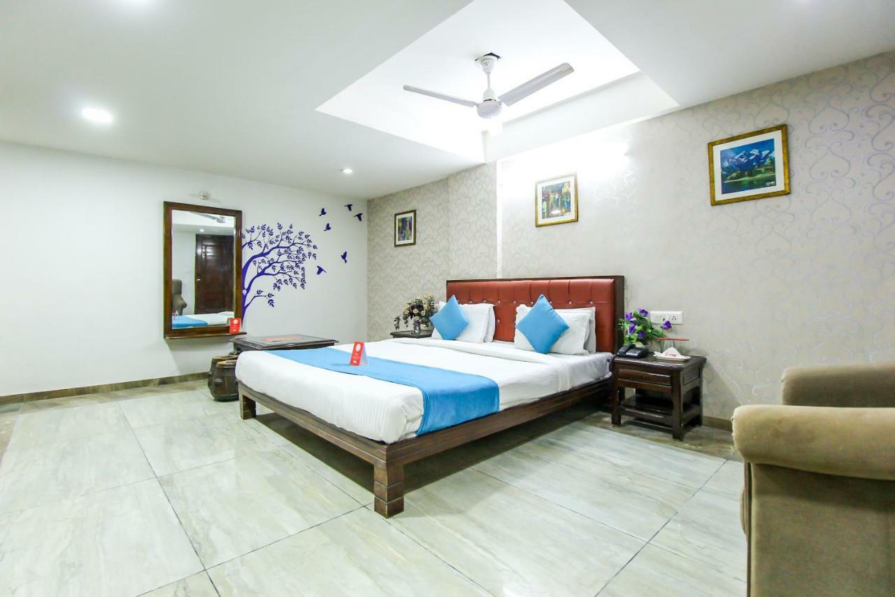 Hotel Seven Ahmedabad Exterior photo
