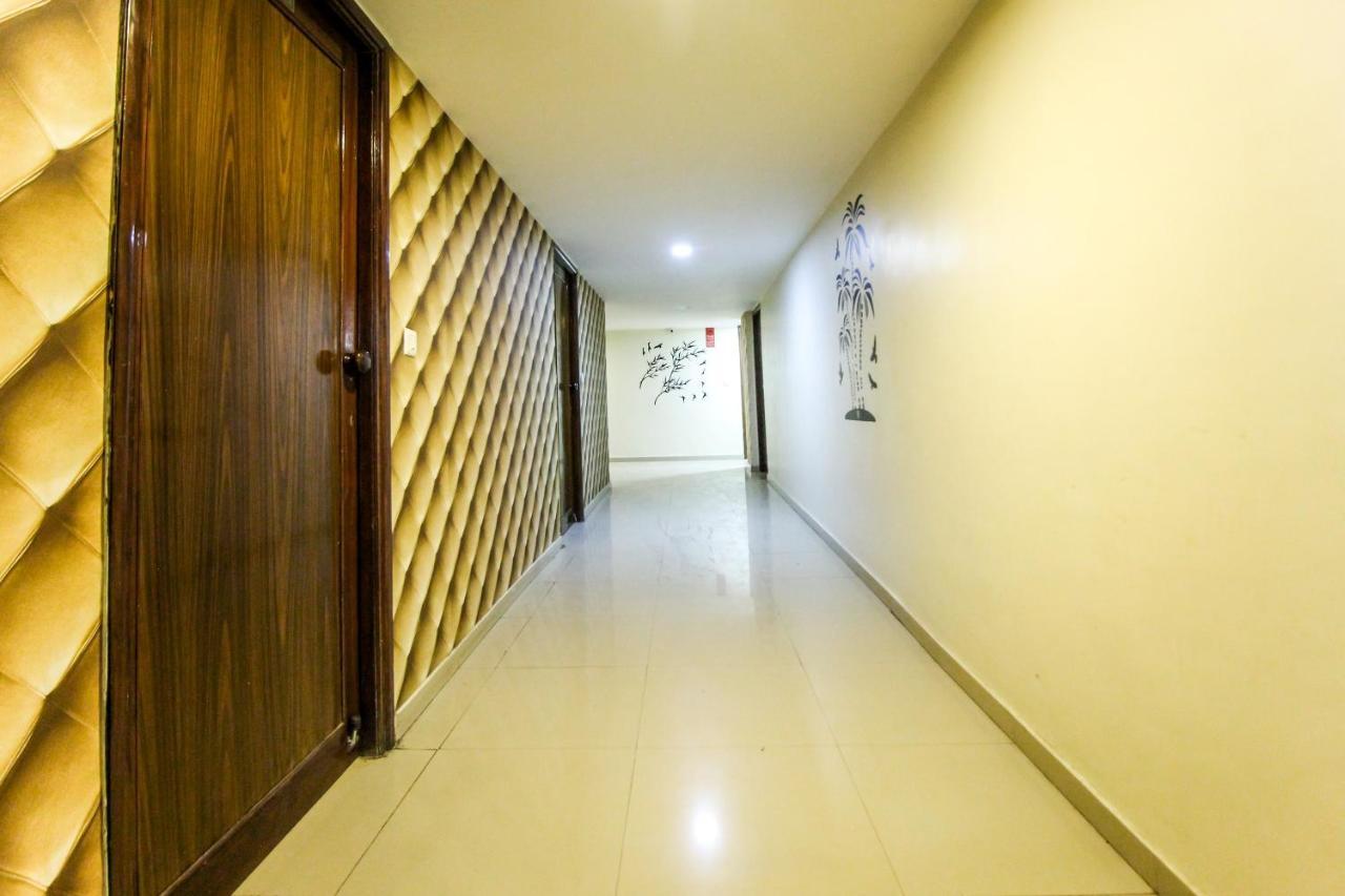 Hotel Seven Ahmedabad Exterior photo